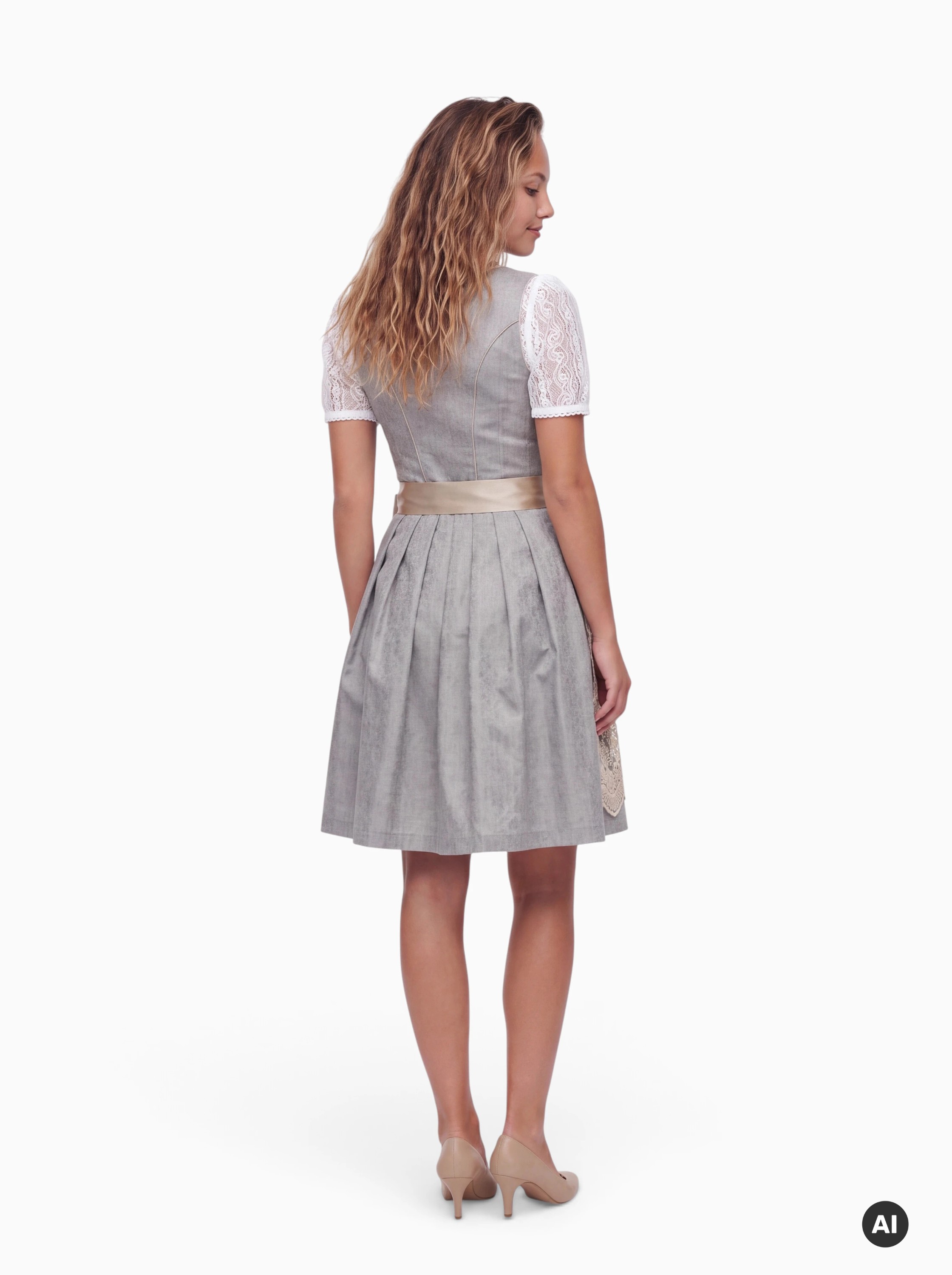 Mini-Dirndl Flavia in Silberwolke von Nübler