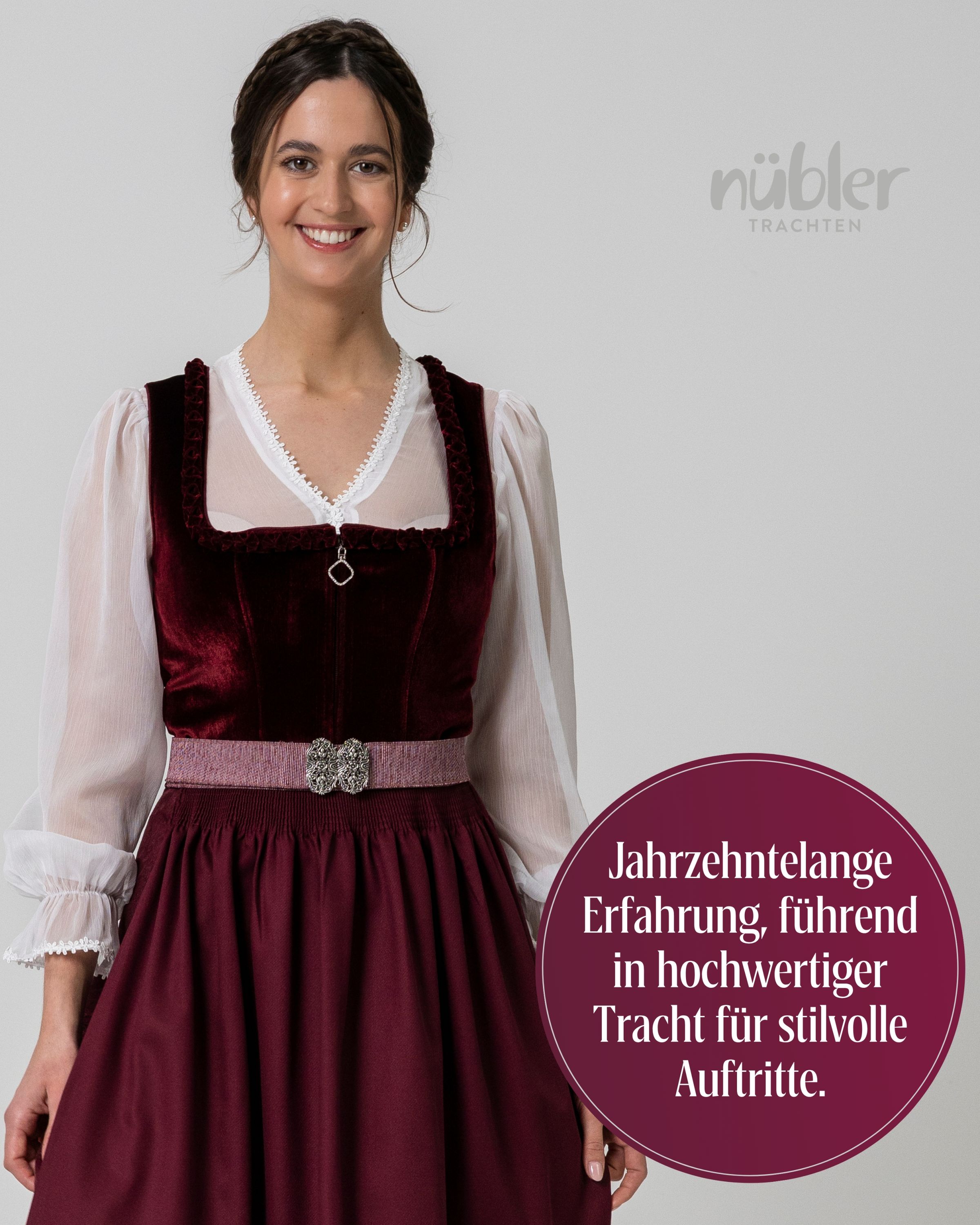 Midi Dirndl Kalere in Beere von Nübler