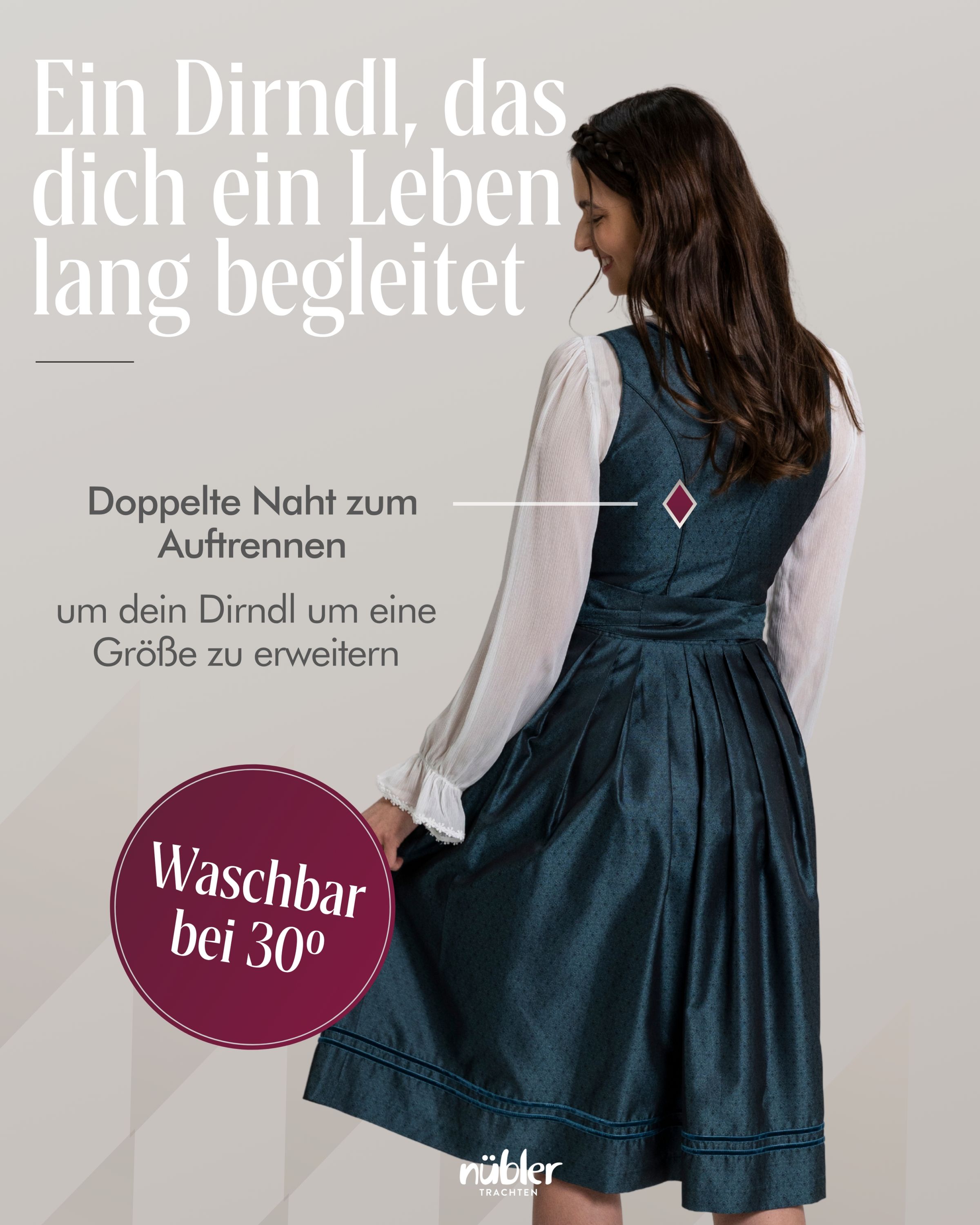 Midi Dirndl Kerala in Ozeanblau von Nübler