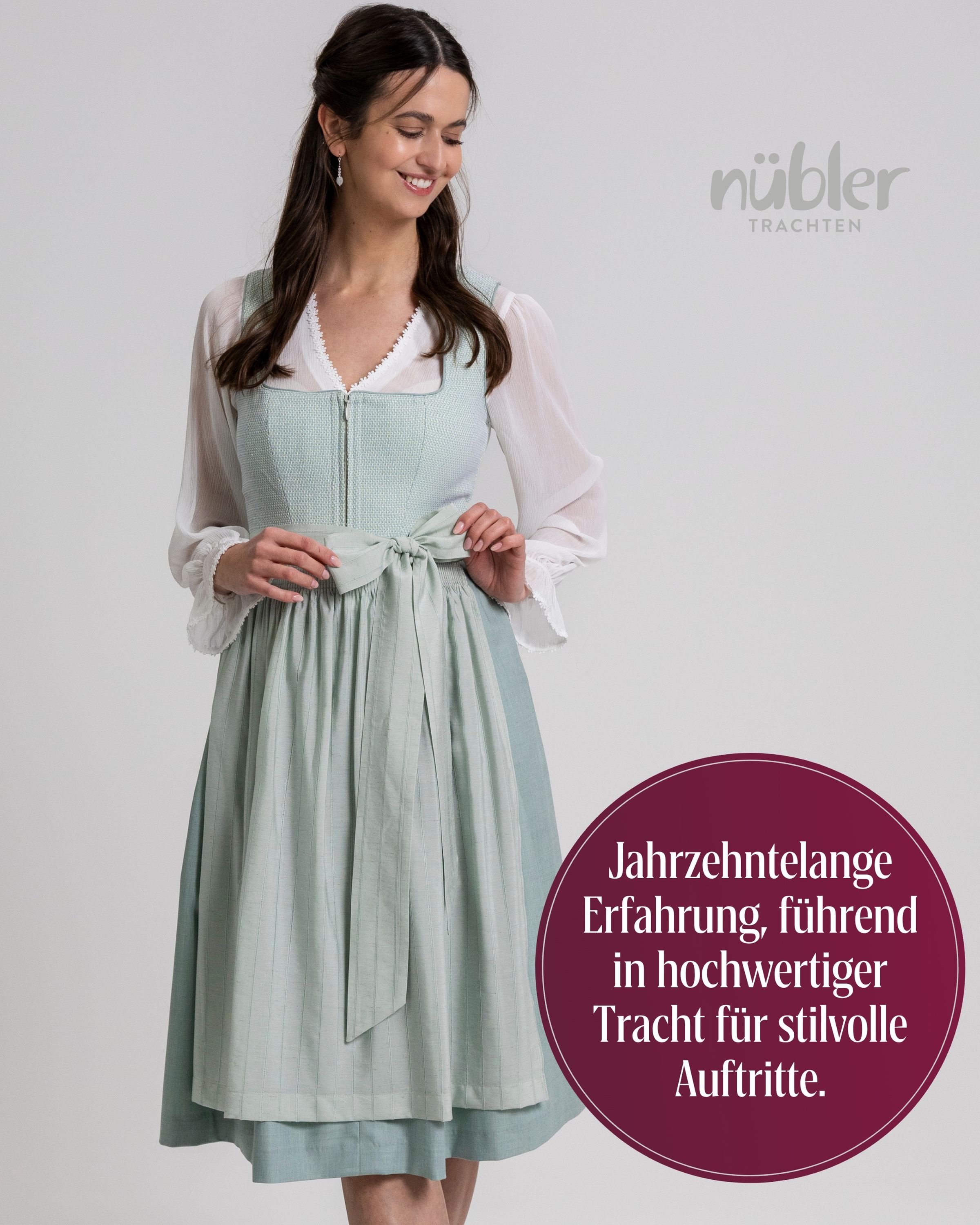 Midi Dirndl Kaja in Eisminze von Nübler
