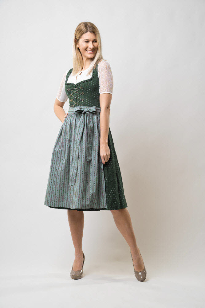 Damen Dirndl midi im Landhausstil, Rocklänge 70cm